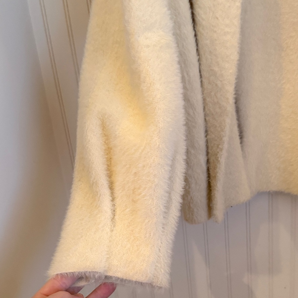 Cream Button-Up Cardigan - Picture 4 of 5